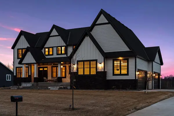 16419 Kiska Street Ne, Ham Lake, MN 55304