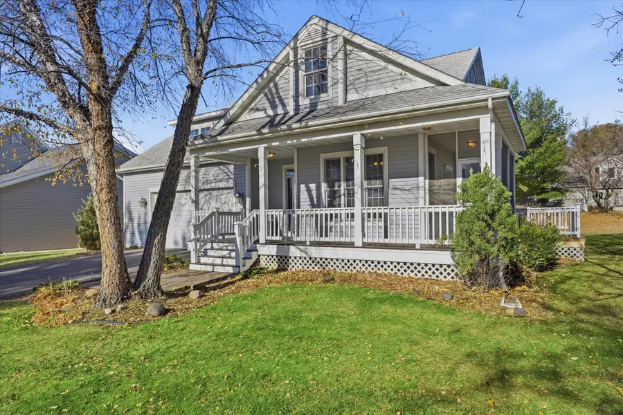 2711 Snowdrift Circle E, Maplewood, MN 55119 - Image #2