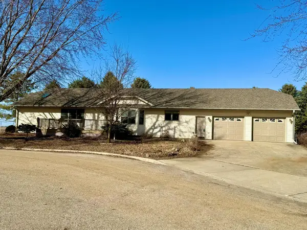 236 Wilson Street, Alden, MN 56009