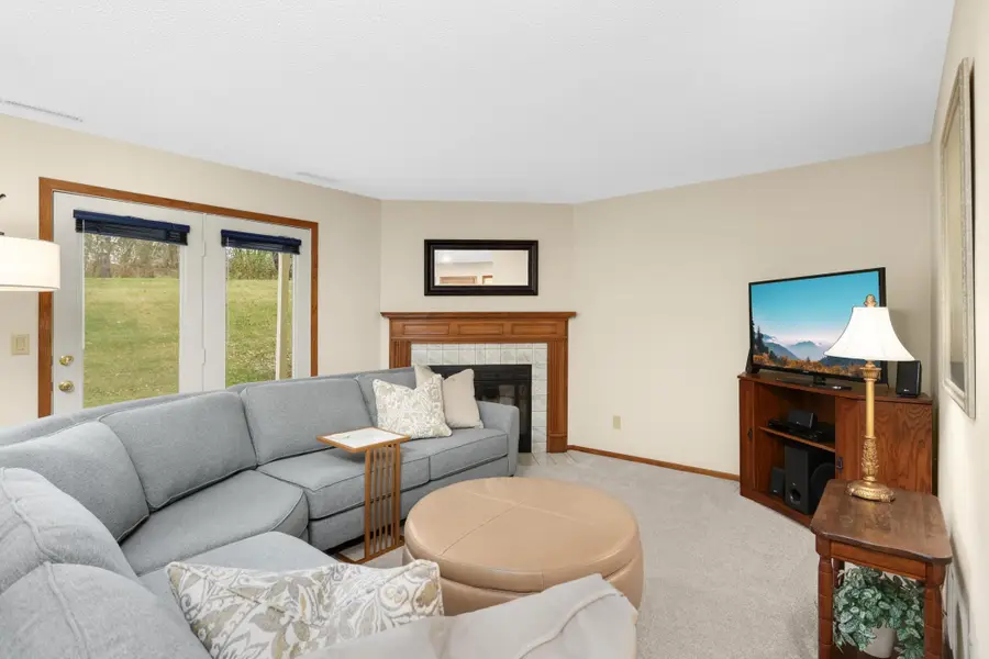 11040 Oregon Curve, Bloomington, MN 55438 - Image #3