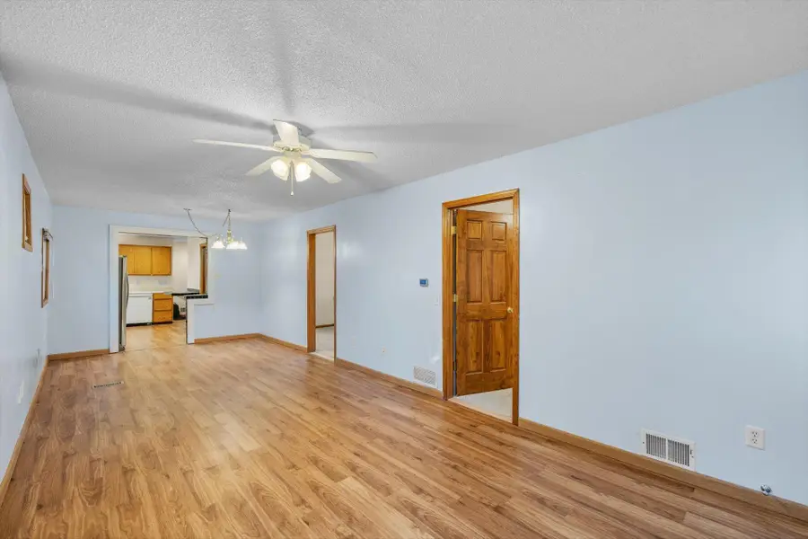 1139 County Road B W, Roseville, MN 55113 - Image #3