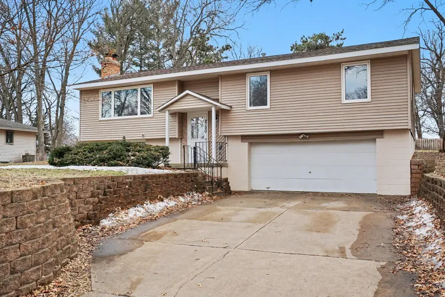 2120 138th Avenue Nw, Andover, MN 55304 - #2