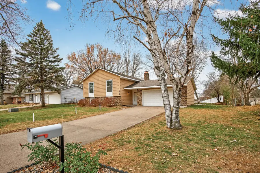 7726 Iverson Avenue S, Cottage Grove, MN 55016 - Image #2