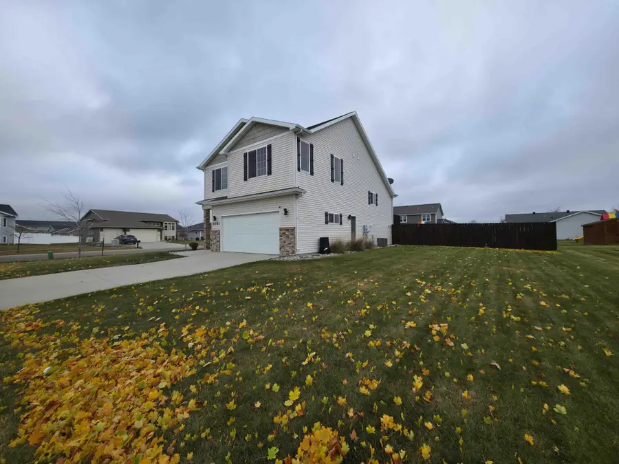 1591 35th Avenue S, Moorhead, MN 56560 - Image #2