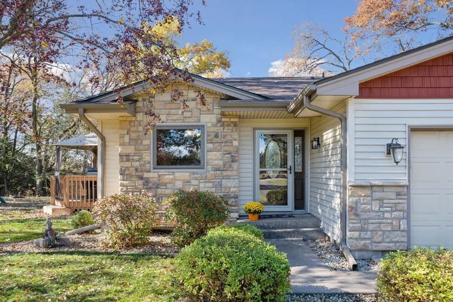 34914 Linden Avenue, Lindstrom, MN 55045 - Image #3