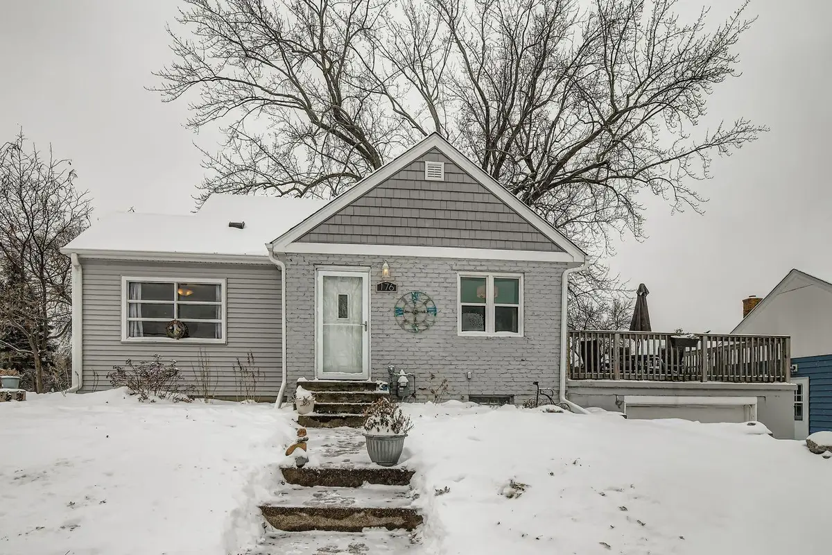 176 Logan Avenue W, West Saint Paul, MN 55118 - Image #1