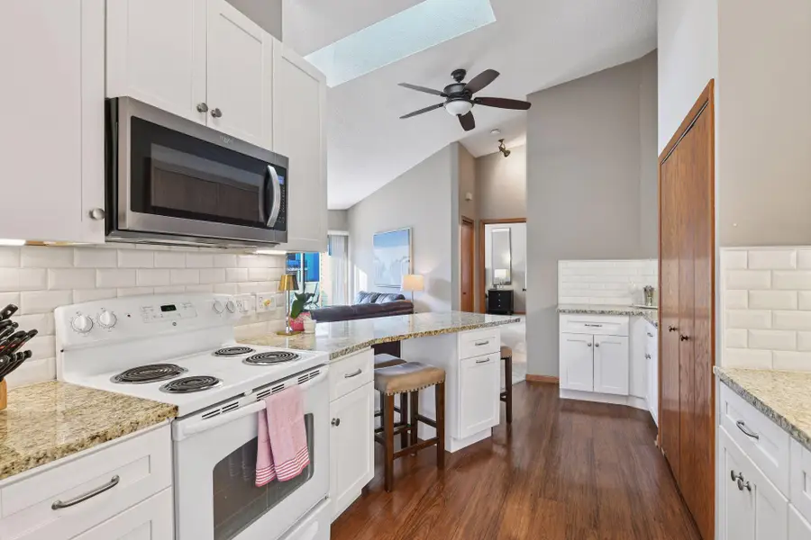 5524 Bimini Drive, Minnetonka, MN 55343 - Image #2