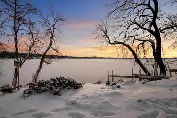 3133 Spring Lake Road Sw, Prior Lake, MN 55372