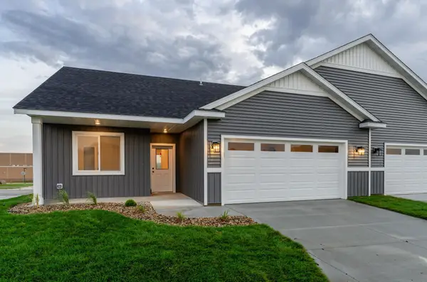 5503 Sundown Place Nw, Rochester, MN 55901