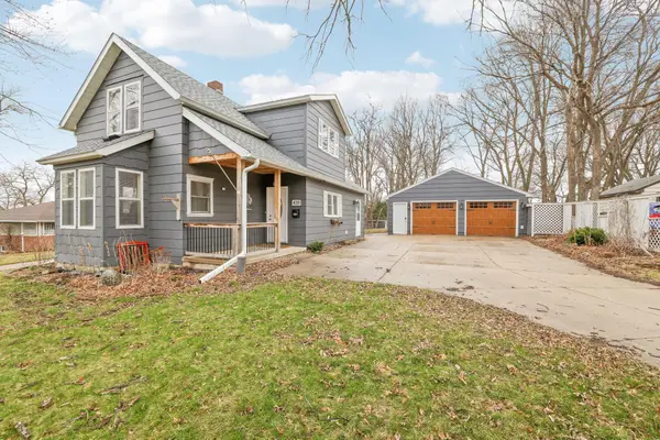 635 Harmony Lane Sw, Hutchinson, MN 55350