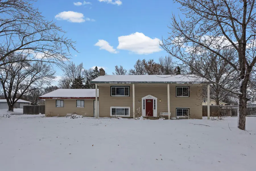 7856 Florida Circle N, Brooklyn Park, MN 55445 - Image #2