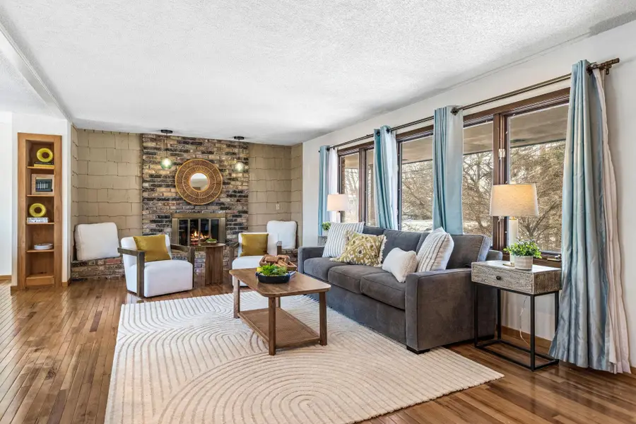 3301 Edgemere Avenue, Saint Anthony, MN 55418 - #3