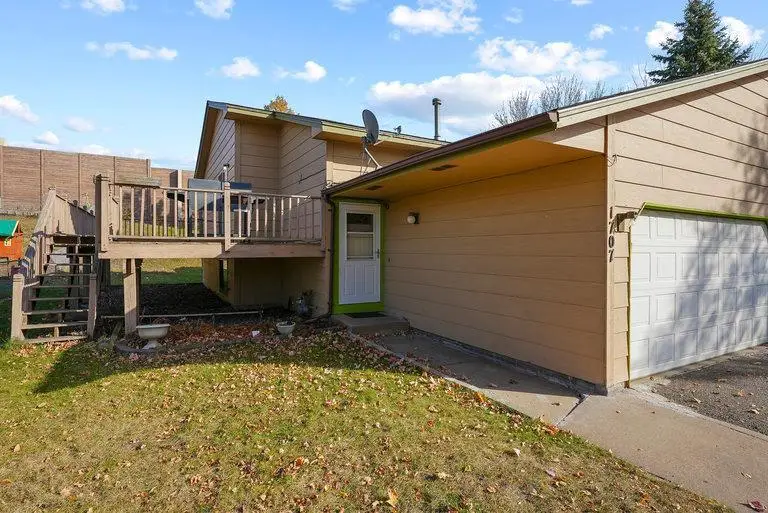 1707 Hallmark Avenue N, Oakdale, MN 55128 - Image #1