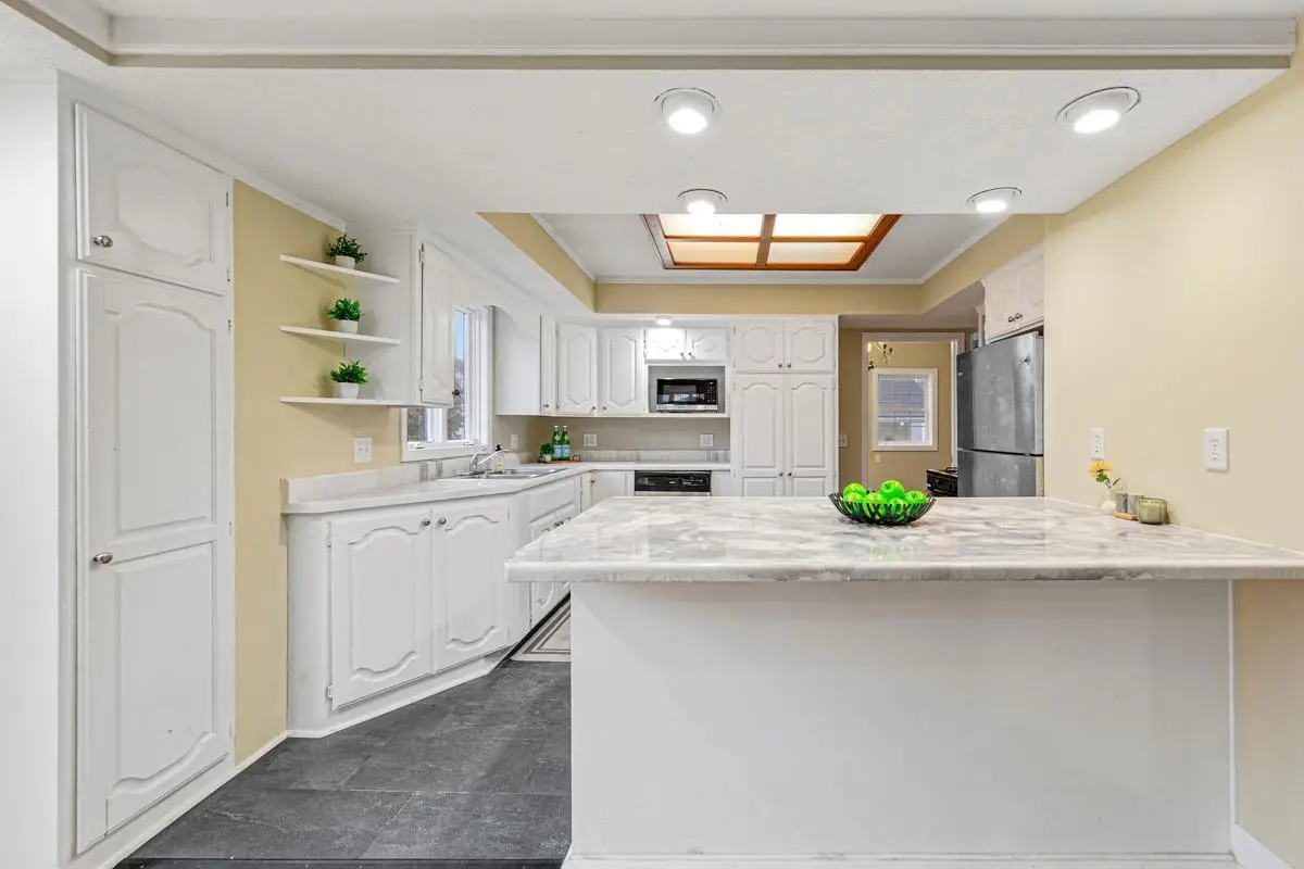 605 10th Avenue Nw, Austin, MN 55912 - Image #1