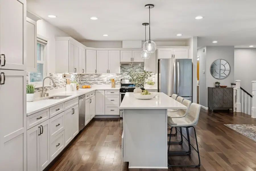 7560 Superior Terrace, Eden Prairie, MN 55344 - Image #3