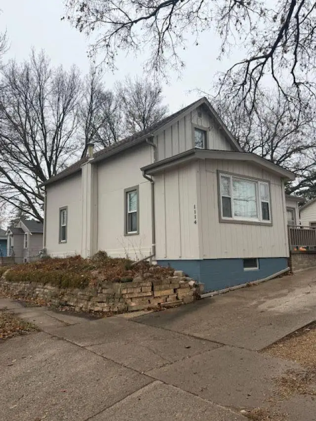 1114 N Prairie Avenue, Fairmont, MN 56031 - Image #1