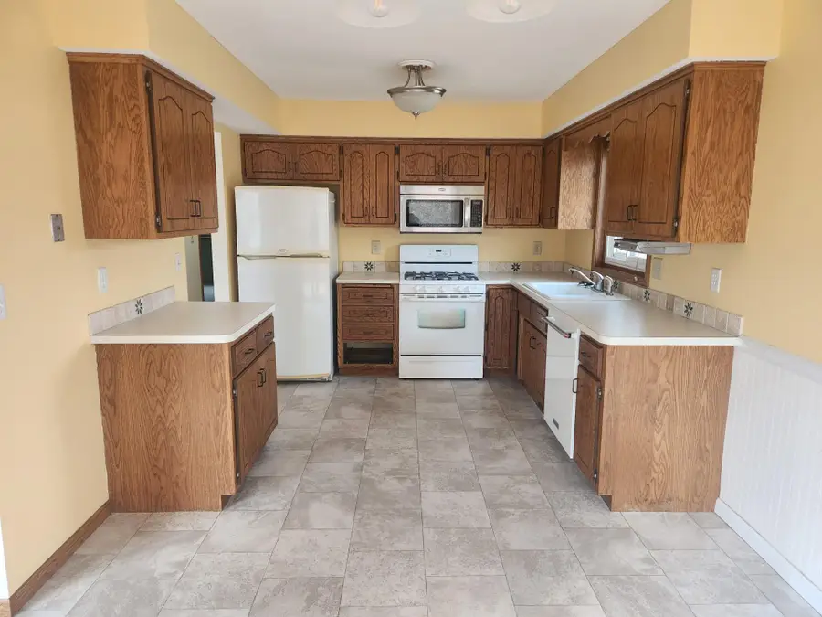 9931 Able Street Ne, Blaine, MN 55434 - Image #2