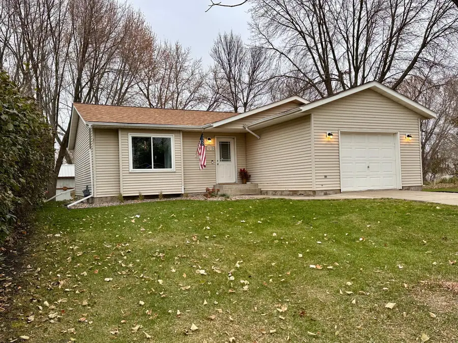 1013 Olena Avenue, Willmar, MN 56201 - Image #2
