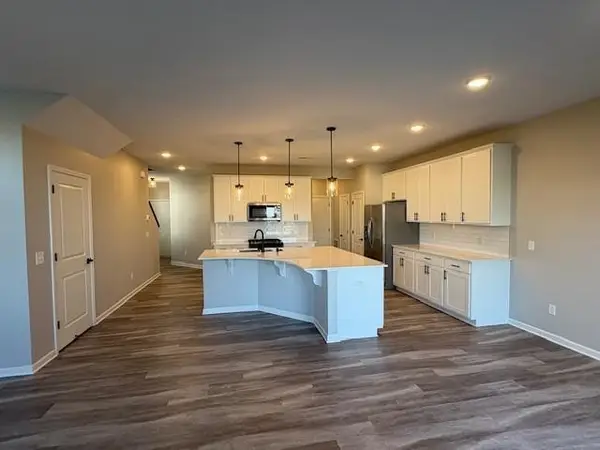 11269 Brookview Road, Woodbury, MN 55129