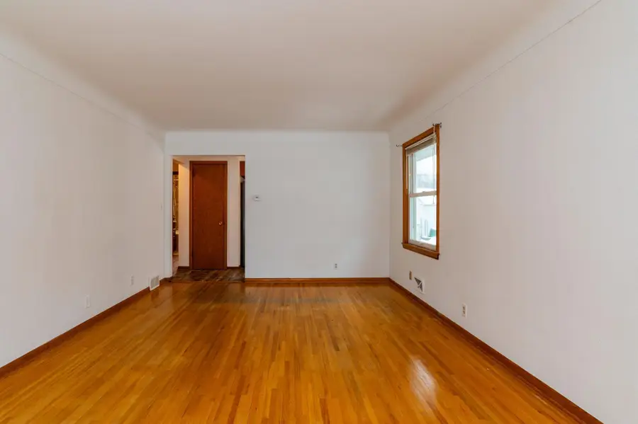 533 14th Avenue N, South Saint Paul, MN 55075 - Image #3