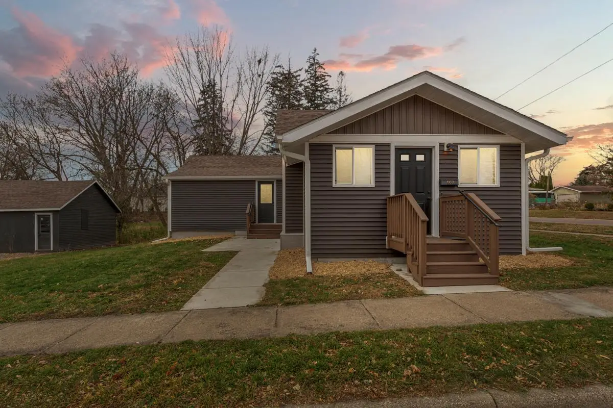 102 Buchannon Street S, Waterville, MN 56096 - Image #1