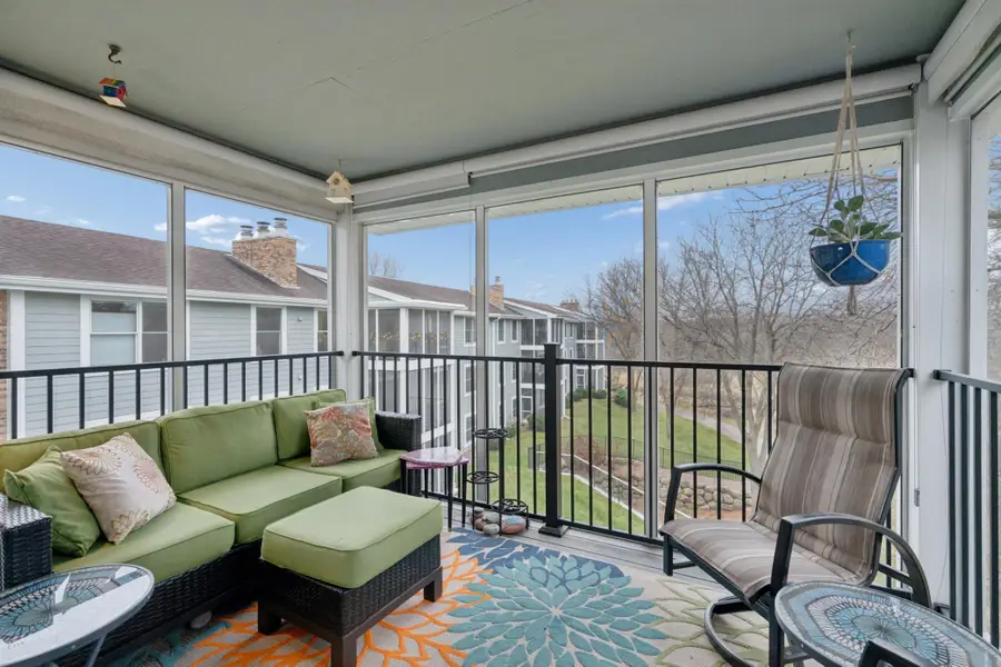 3020 Saint Albans Mill Road #310, Minnetonka, MN 55305 - Image #3