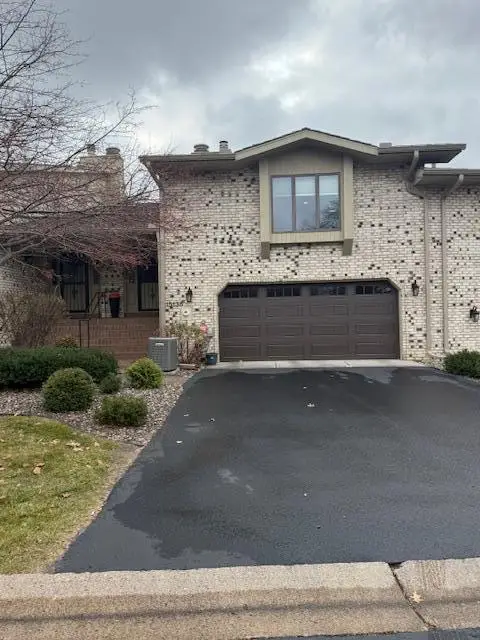 15135 38th Avenue N, Plymouth, MN 55446 - Image #1