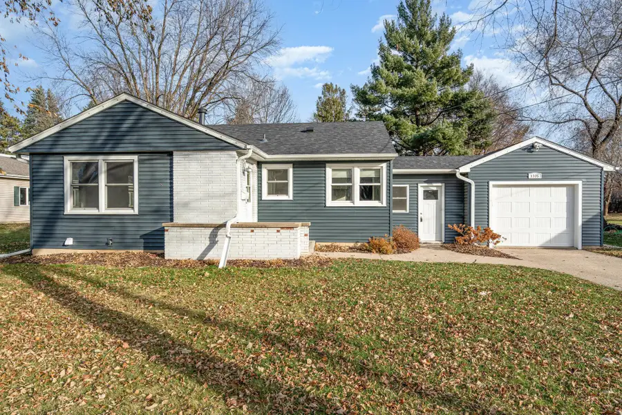 1105 College Street, Northfield, MN 55057 - Image #2