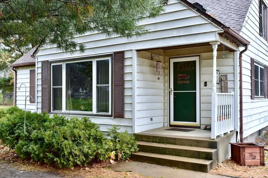 812 6th Street W, Wabasha, MN 55981 - Image #2