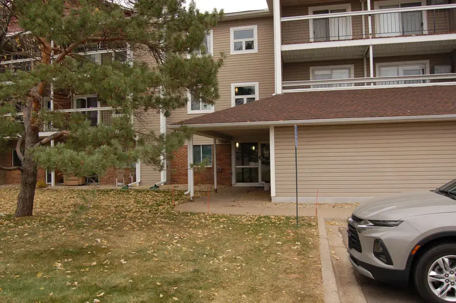 7600 157th Street W #105, Apple Valley, MN 55124 - Image #2