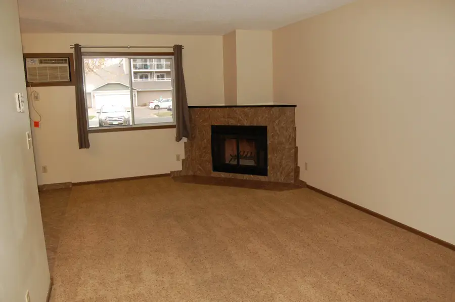 7600 157th Street W #105, Apple Valley, MN 55124 - Image #3