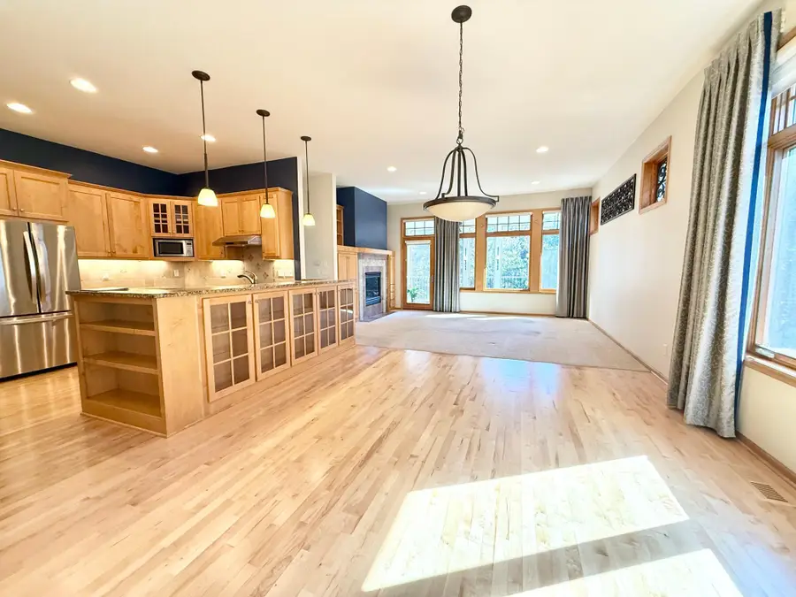 8117 Xerxes Circle, Bloomington, MN 55431 - Image #3