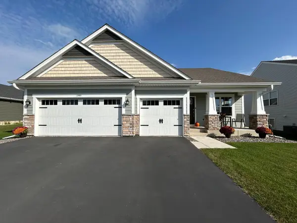 1340 Chestnut Circle, Carver, MN 55315