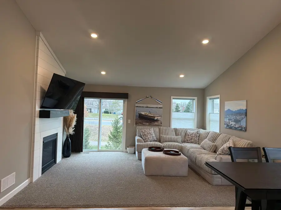 1340 Chestnut Circle, Carver, MN 55315 - Image #3