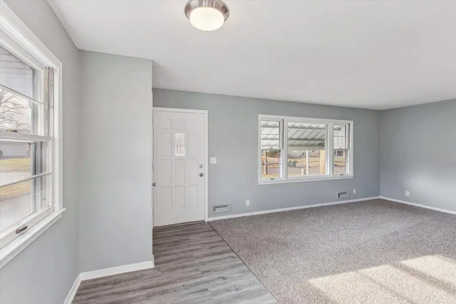 1063 109th Avenue Nw, Coon Rapids, MN 55448 - Image #2