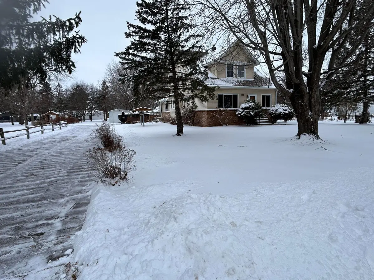 750 Swanson Avenue Se, Cokato, MN 55321 - Image #1