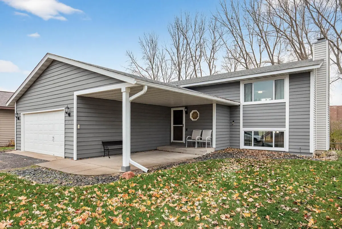 738 Manor Street, Vadnais Heights, MN 55127 - Image #1