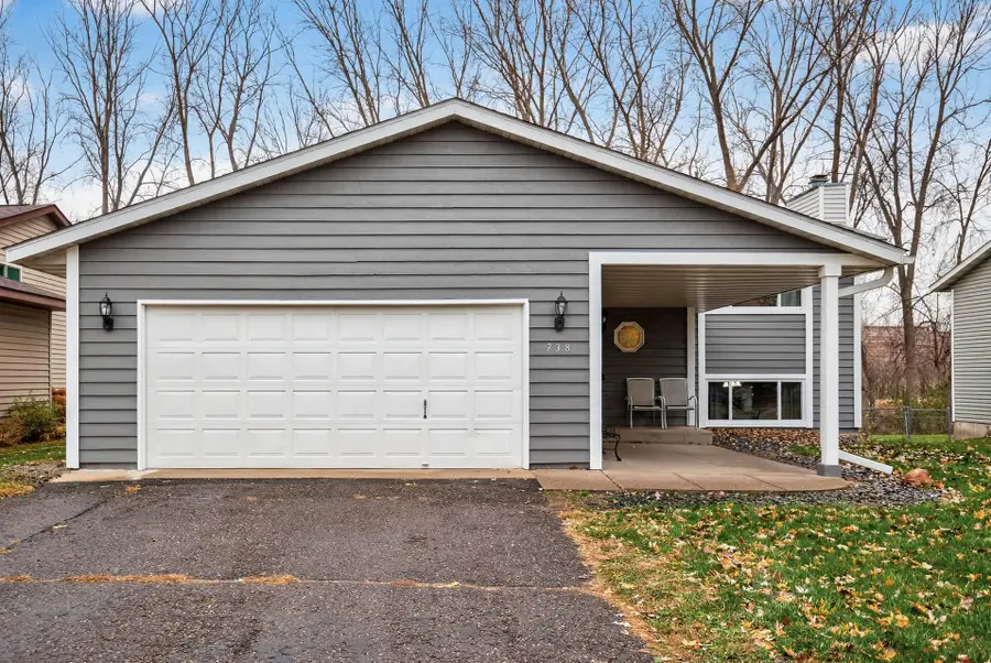 738 Manor Street, Vadnais Heights, MN 55127 - Image #2