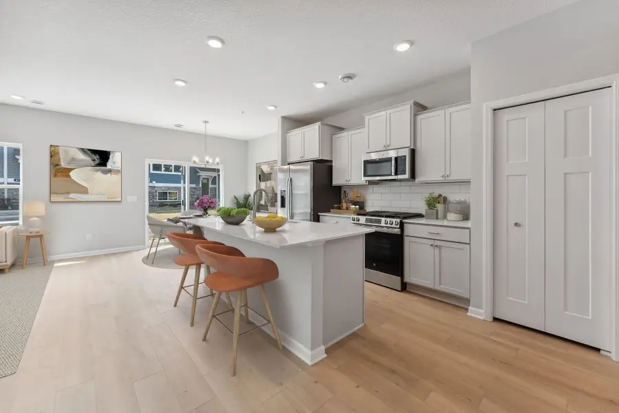 10328 Birchwood Circle, Victoria, MN 55318 - Image #2