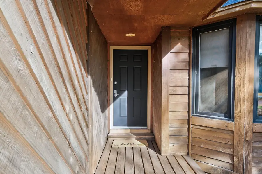 1516 Rushmore Drive, Burnsville, MN 55306 - Image #2