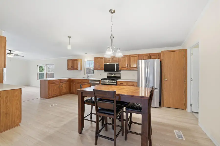 720 Central Avenue S, New Prague, MN 56071 - Image #2