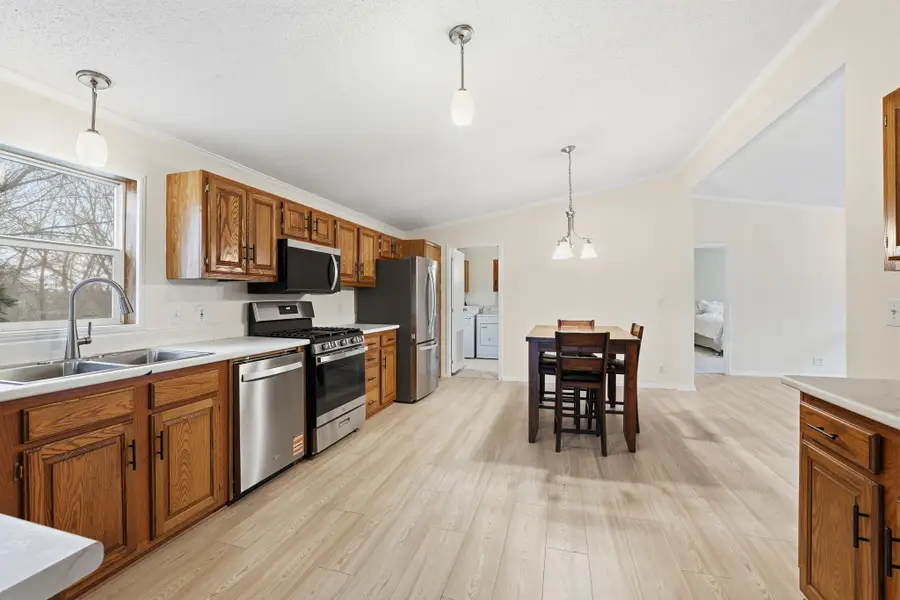 720 Central Avenue S, New Prague, MN 56071 - Image #3