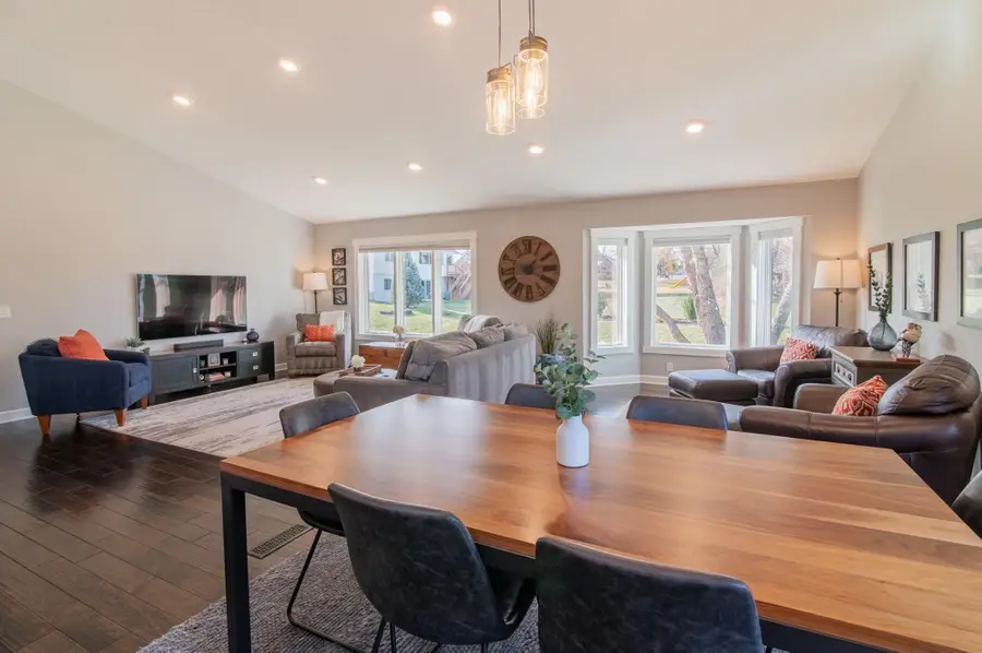 676 N Hay Lake Road, Eagan, MN 55123 - Image #2