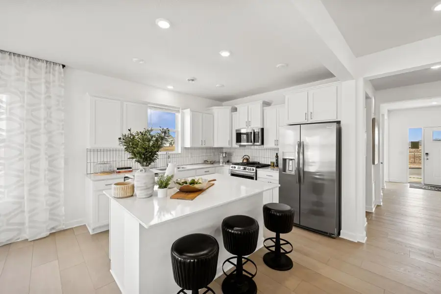 3906 Heath Avenue N, Oakdale, MN 55128 - Image #2