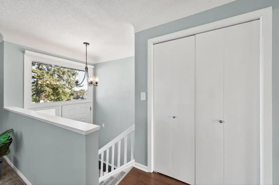 8657 Ironwood Trail N, Lake Elmo, MN 55042 - #3