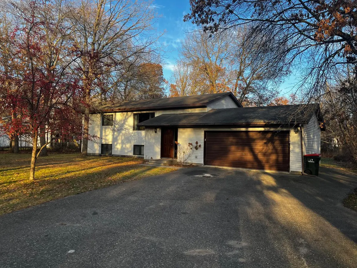 13926 Travine Drive, Baxter, MN 56425 - Image #1