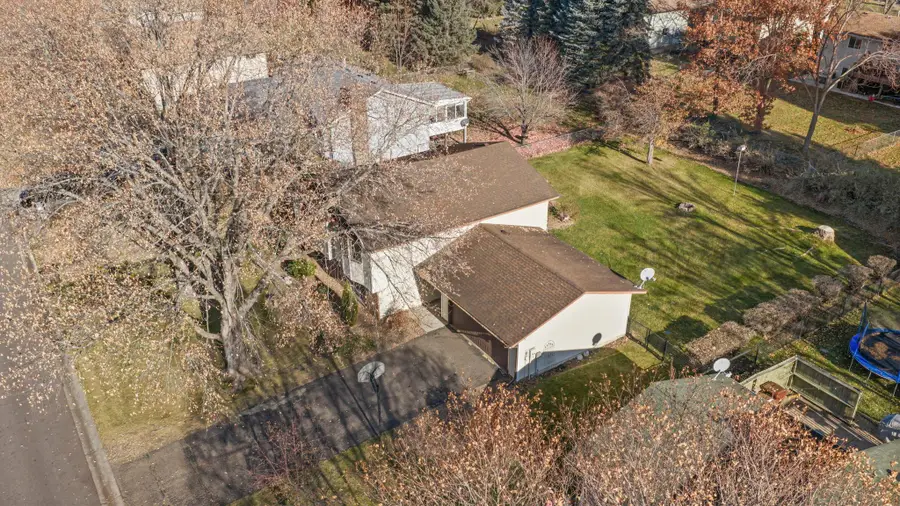 10908 Maryland Avenue N, Champlin, MN 55316 - Image #2
