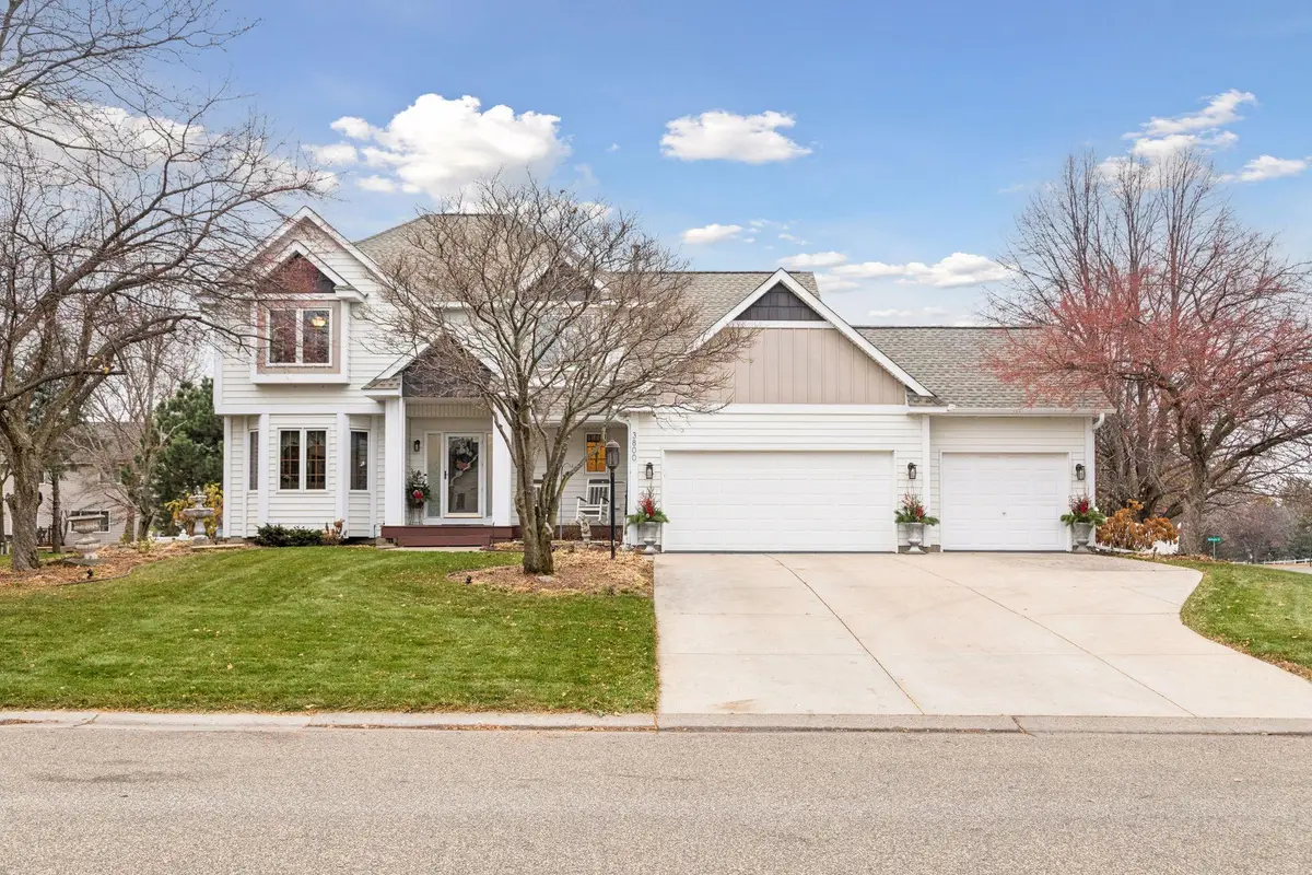 3800 Jamestown Curve, Woodbury, MN 55129 - Image #1