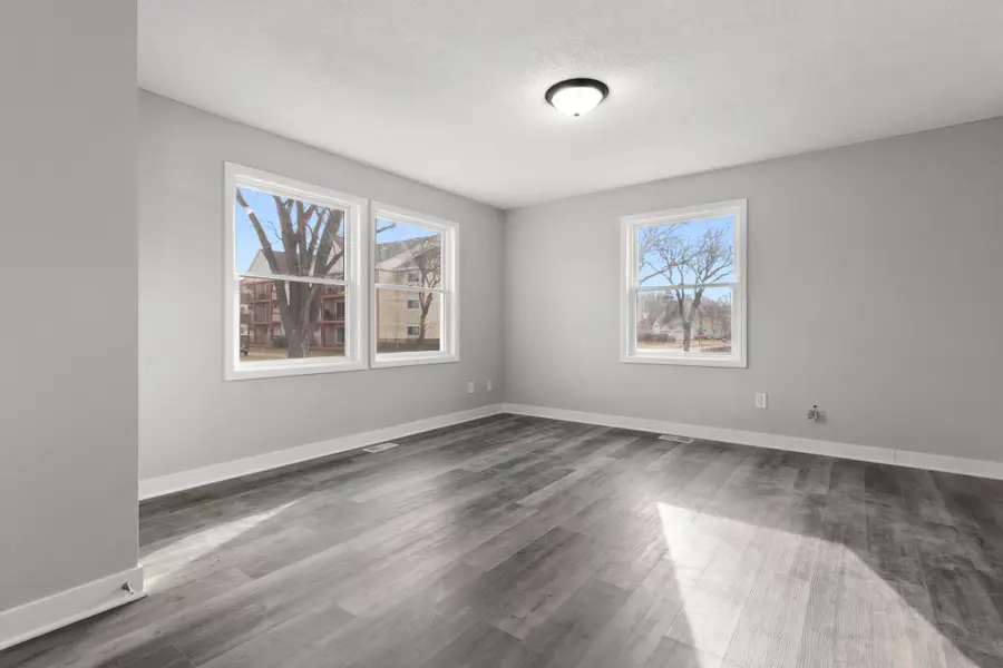 1313 Irving Avenue N, Minneapolis, MN 55411 - Image #2
