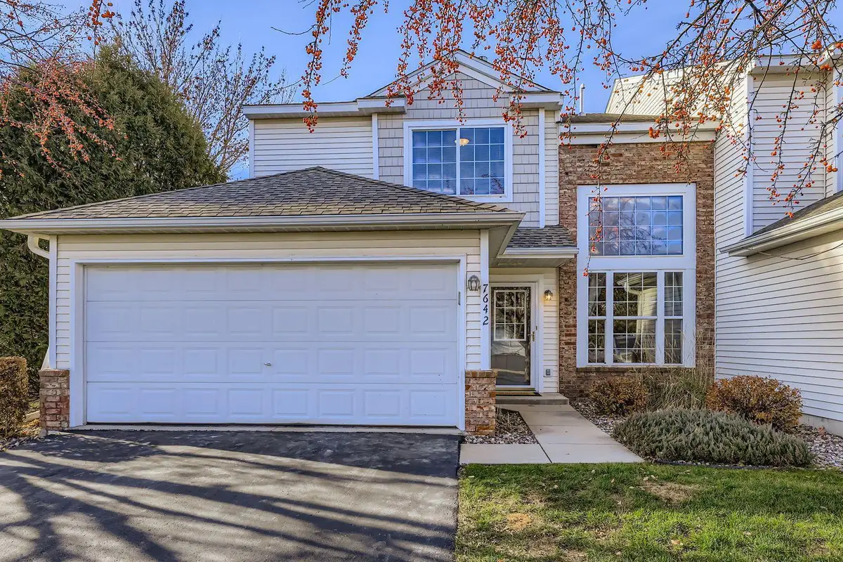 7642 Arboretum Village Place, Chanhassen, MN 55317 - Image #1
